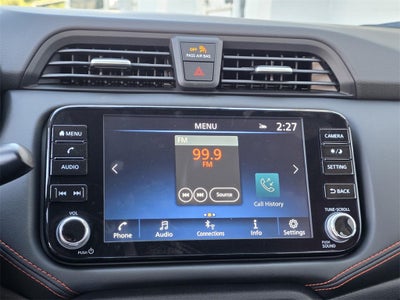 2025 Nissan Versa 1.6 SR