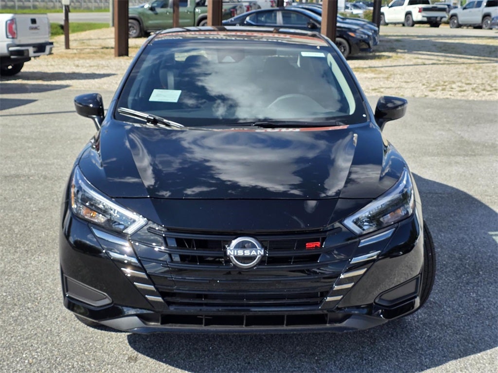 2025 Nissan Versa 1.6 SR