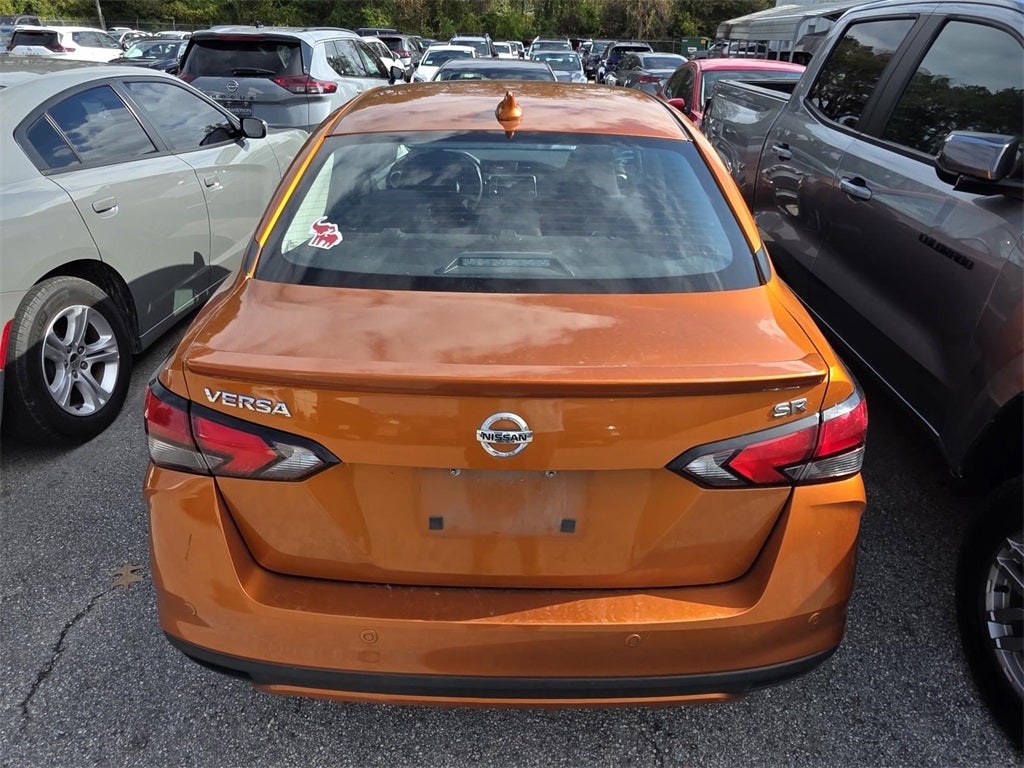 2021 Nissan Versa 1.6 SR