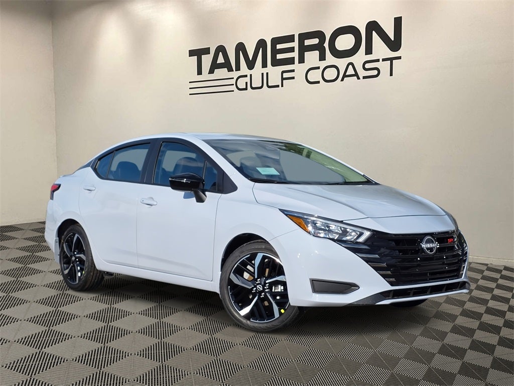 2025 Nissan Versa 1.6 SR