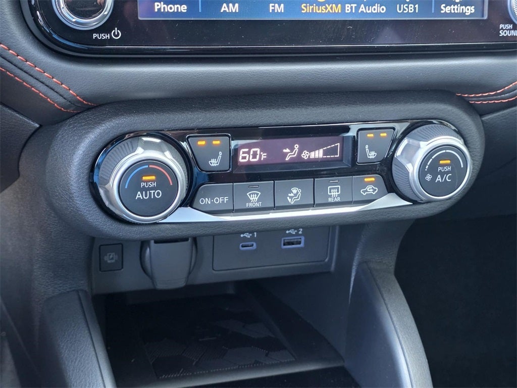 2025 Nissan Versa 1.6 SR