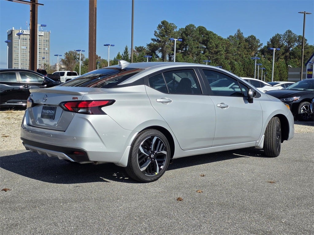 2025 Nissan Versa 1.6 SR