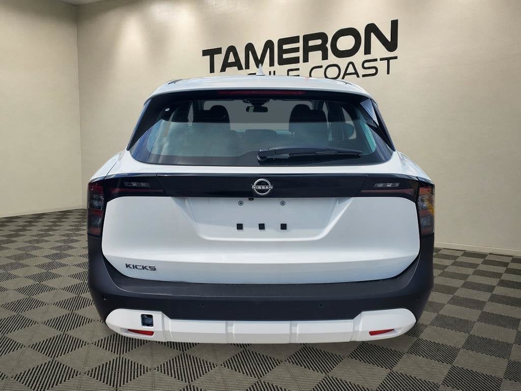 2027 Nissan Kicks S