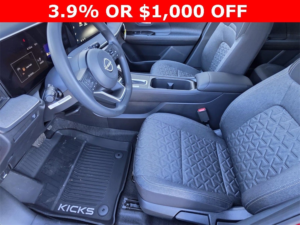 2026 Nissan Kicks SV