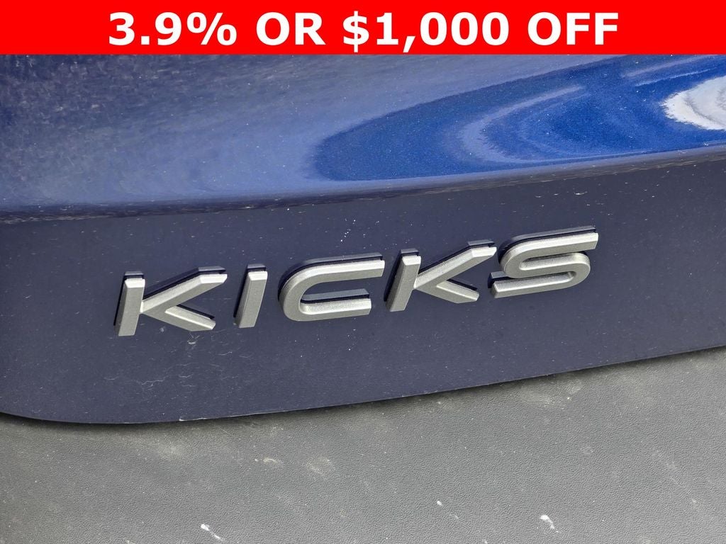 2026 Nissan Kicks SV