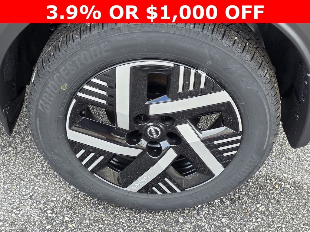 2026 Nissan Kicks SV