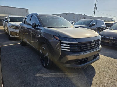 2025 Nissan Kicks SR