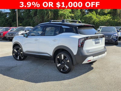 2026 Nissan Kicks SR