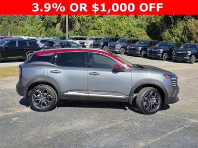 2026 Nissan Kicks SR