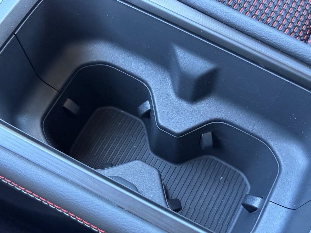 2027 Nissan Kicks SR