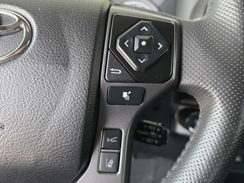 2022 Toyota Tacoma TRD Sport V6