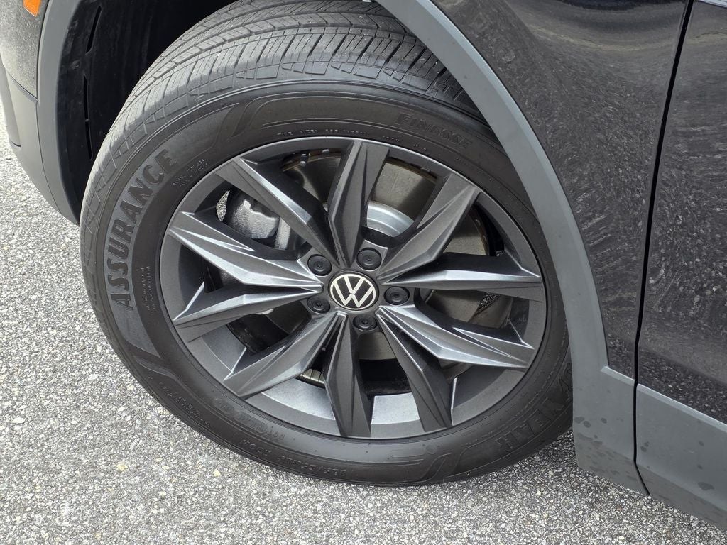 2023 Volkswagen Tiguan 2.0T SE