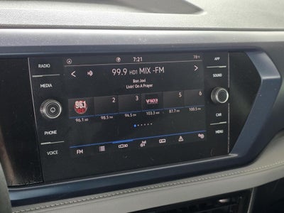 2024 Volkswagen Taos 1.5T SE