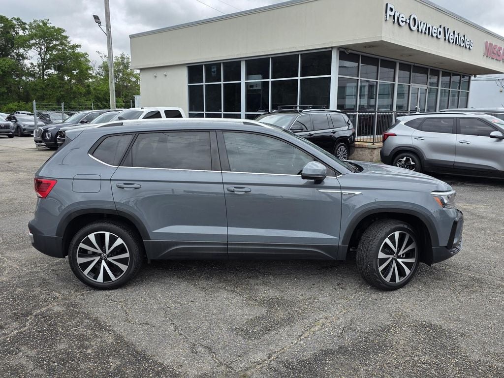 2024 Volkswagen Taos 1.5T SE