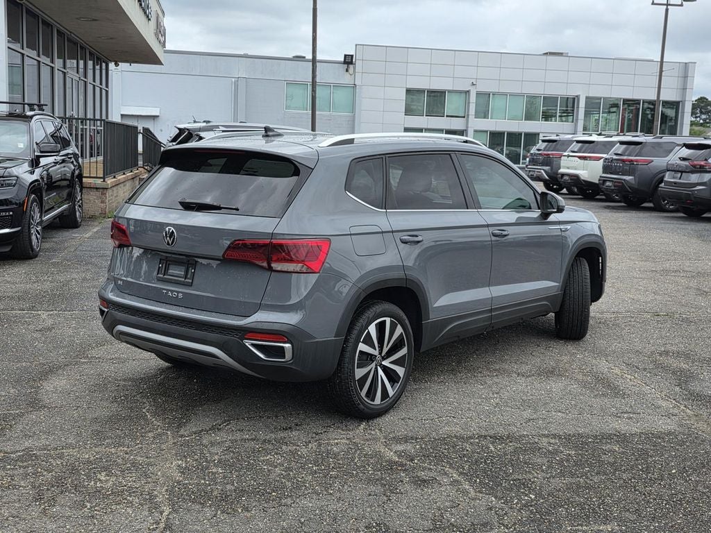 2024 Volkswagen Taos 1.5T SE