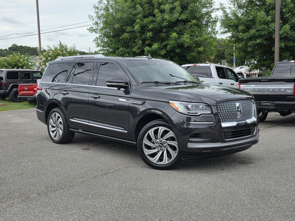 2023 Lincoln Navigator Reserve