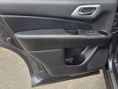 2014 Nissan Pathfinder Platinum