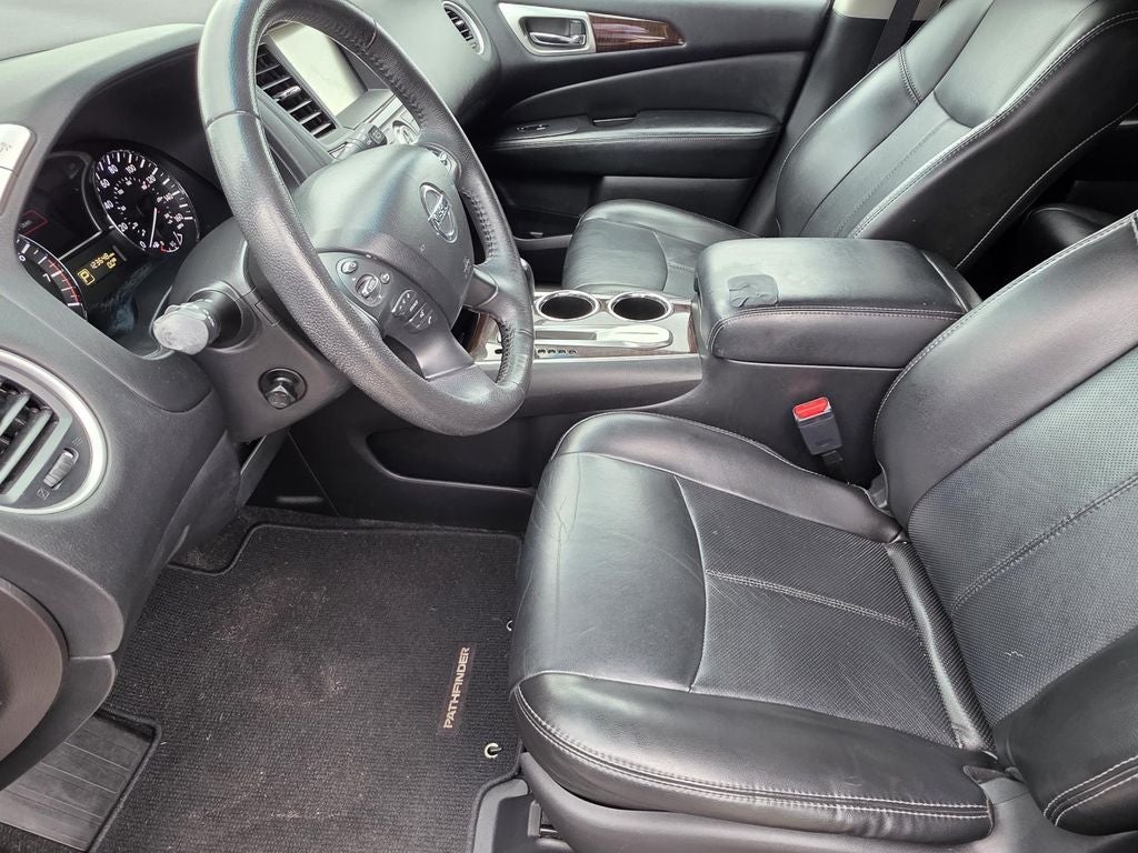 2014 Nissan Pathfinder Platinum