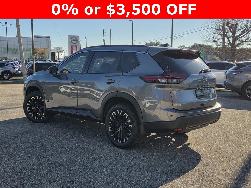 2026 Nissan Rogue Dark Armor