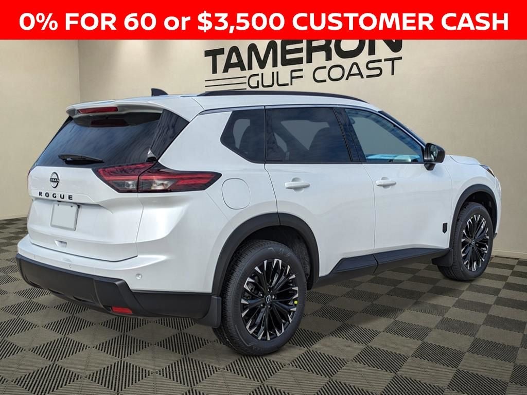 2026 Nissan Rogue Dark Armor