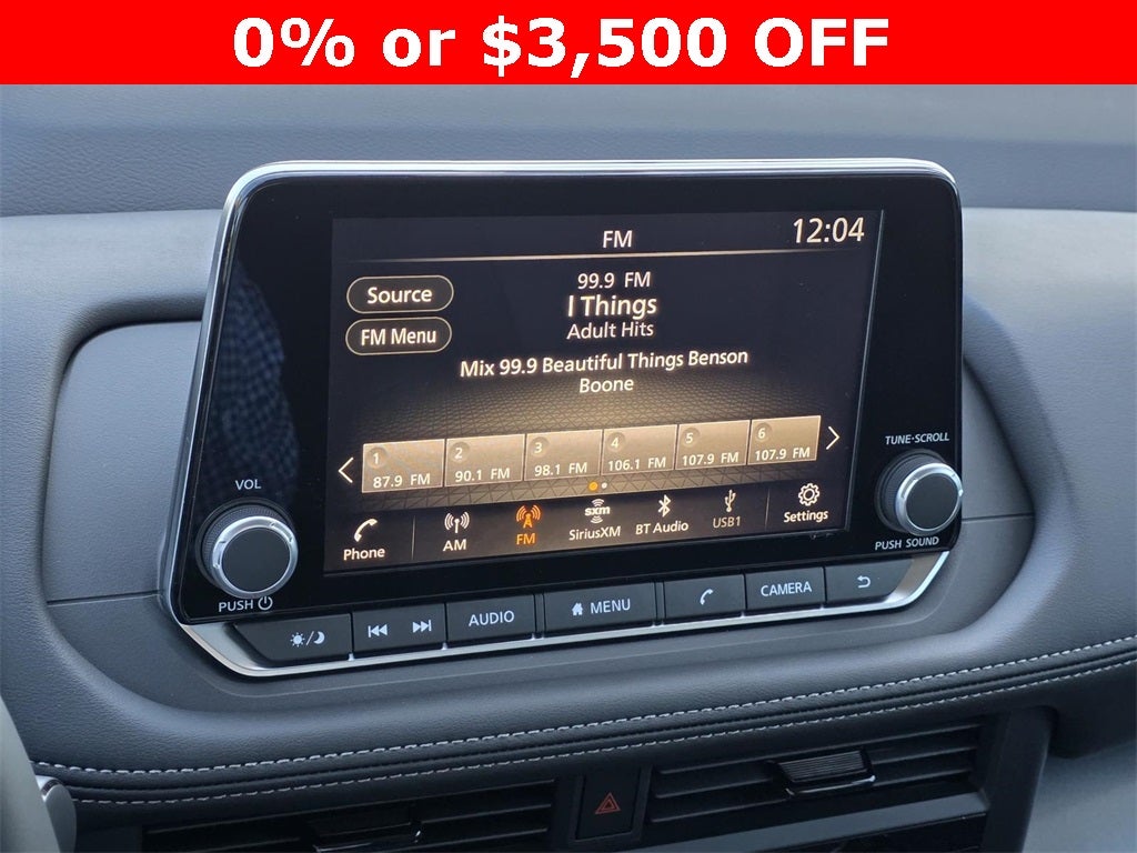 2026 Nissan Rogue SV