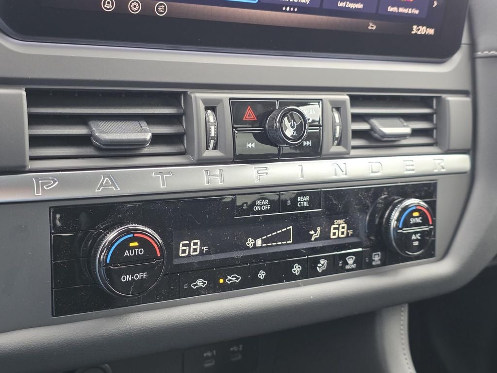 2026 Nissan Pathfinder S