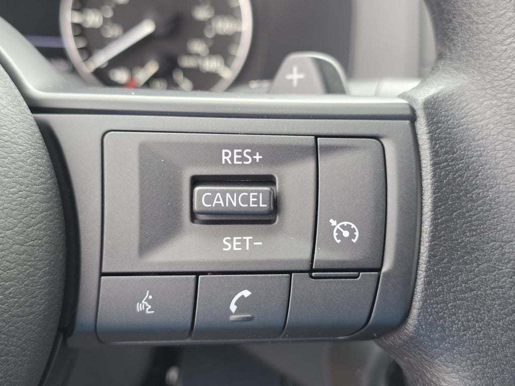 2026 Nissan Pathfinder S