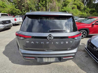 2024 Nissan Pathfinder SV