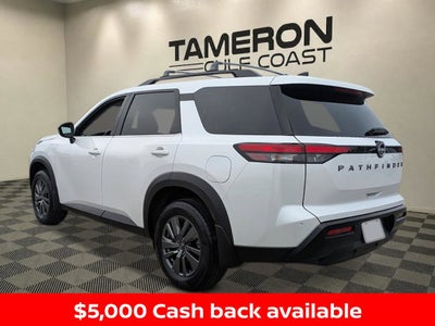 2026 Nissan Pathfinder SV