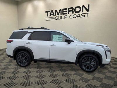 2026 Nissan Pathfinder SL