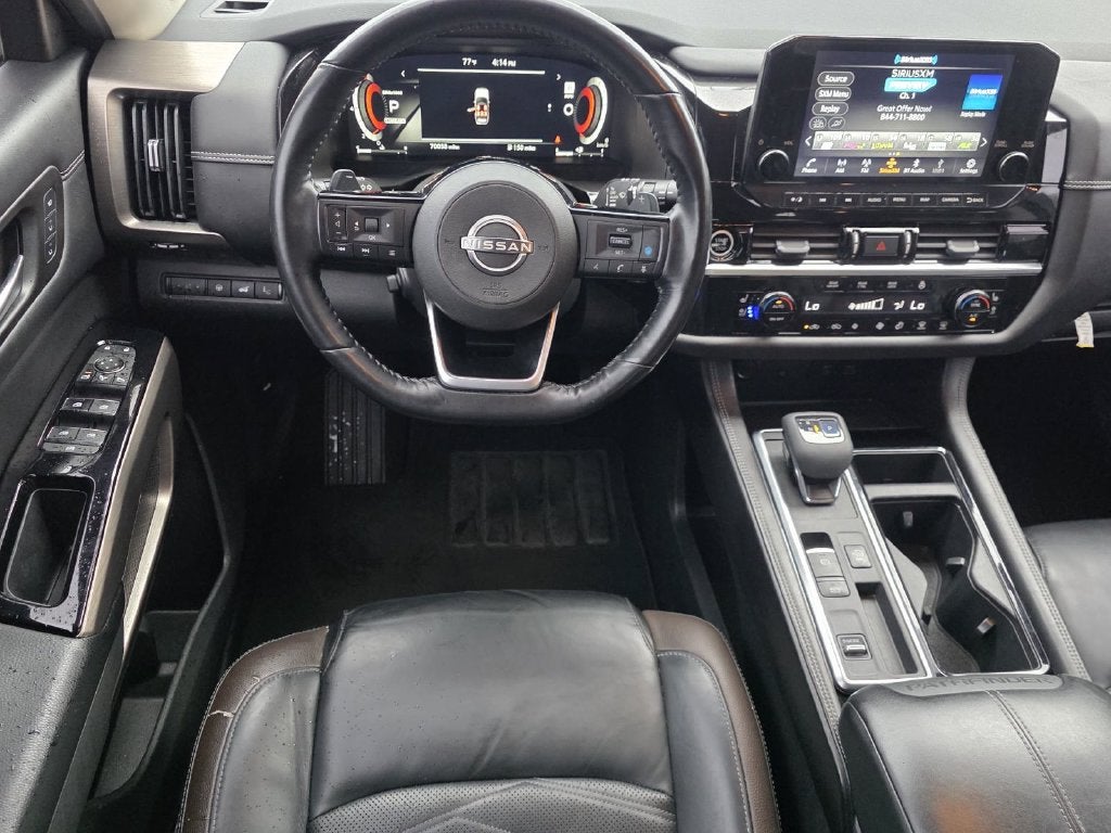 2022 Nissan Pathfinder Platinum