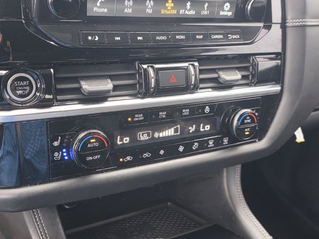 2022 Nissan Pathfinder Platinum