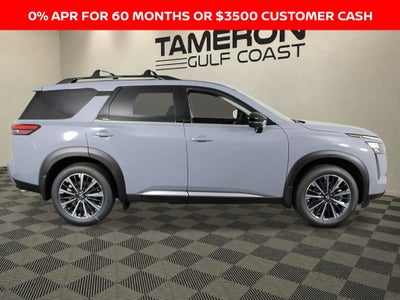 2026 Nissan Pathfinder Platinum