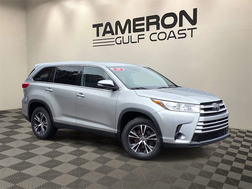 2019 Toyota Highlander LE