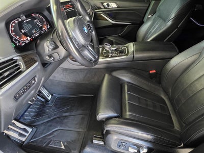 2021 BMW X7 M50i