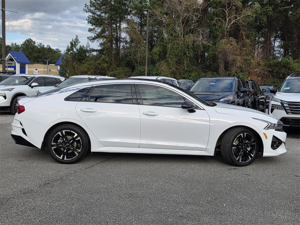 2022 Kia K5 GT-Line