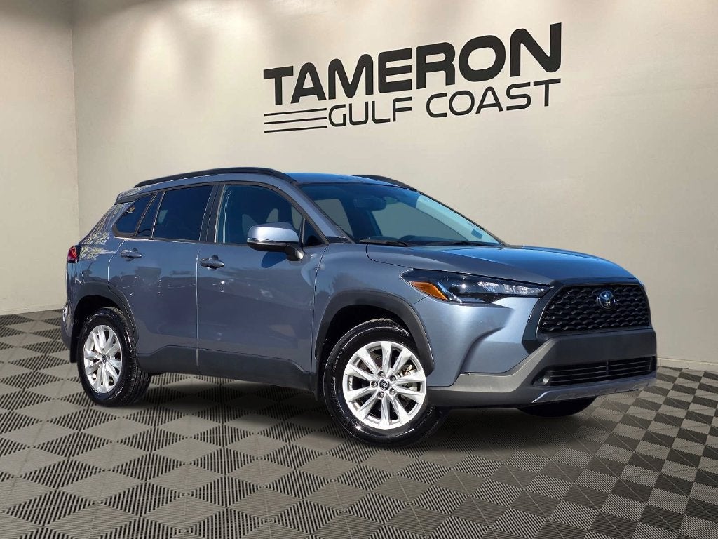 2024 Toyota Corolla Cross LE