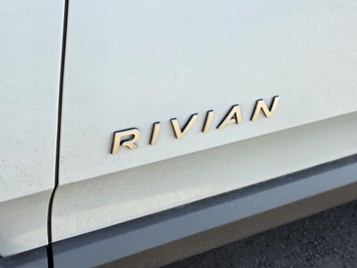 2025 Rivian R1S Adventure Dual Motor Standard Pack