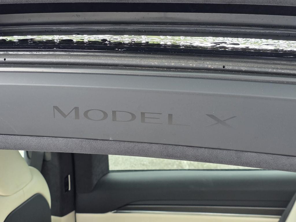 2022 Tesla Model X Plaid