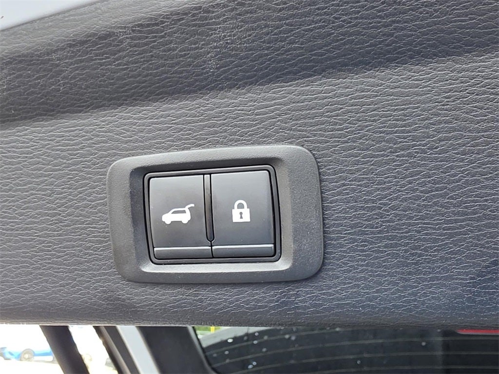 2024 Mitsubishi Outlander PHEV SEL