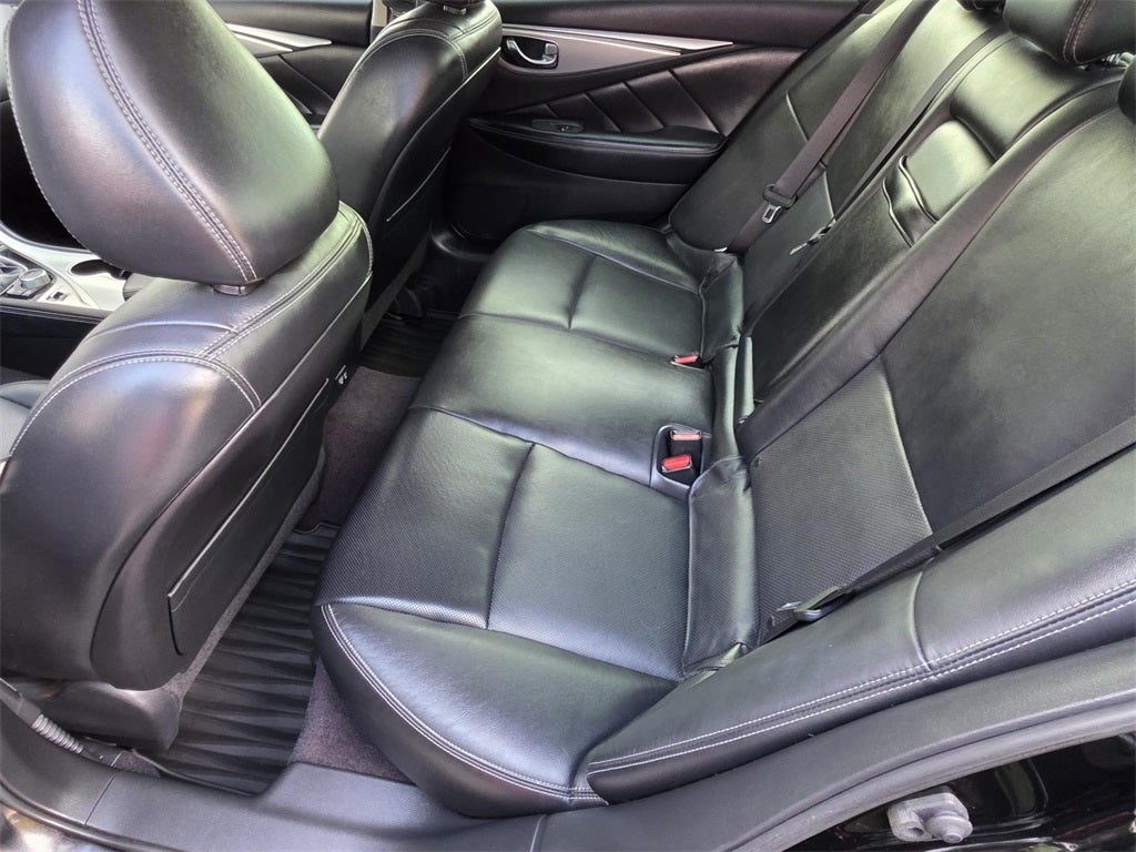 2022 INFINITI Q50 LUXE