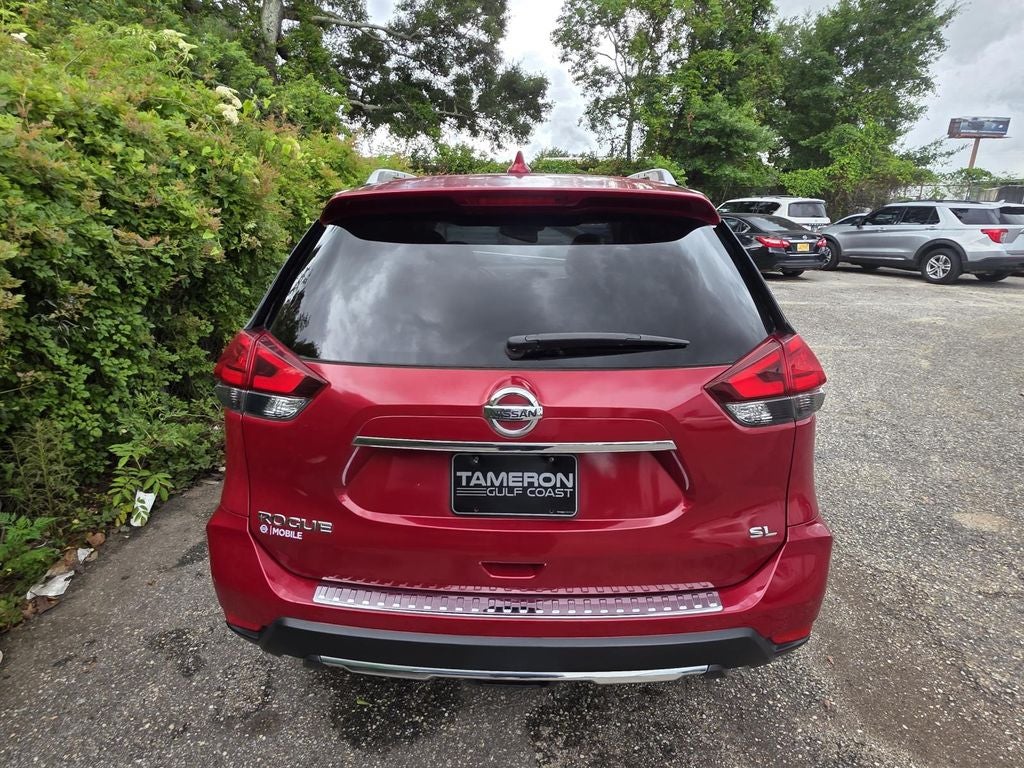 2017 Nissan Rogue SL