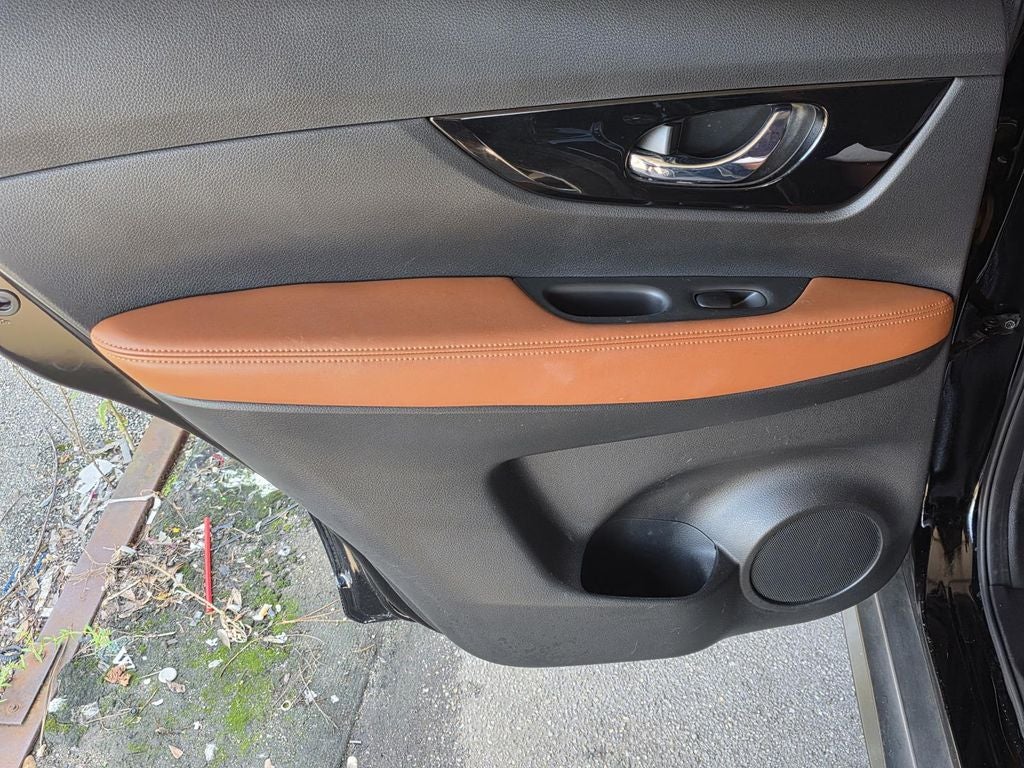 2018 Nissan Rogue SL Premieum Package