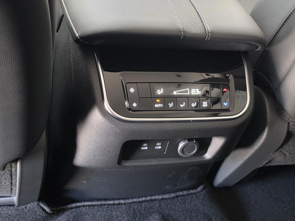 2026 Nissan Armada SV