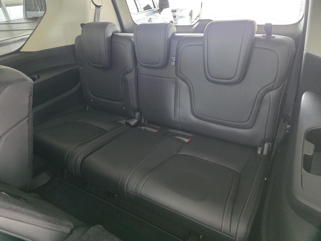 2026 Nissan Armada SV