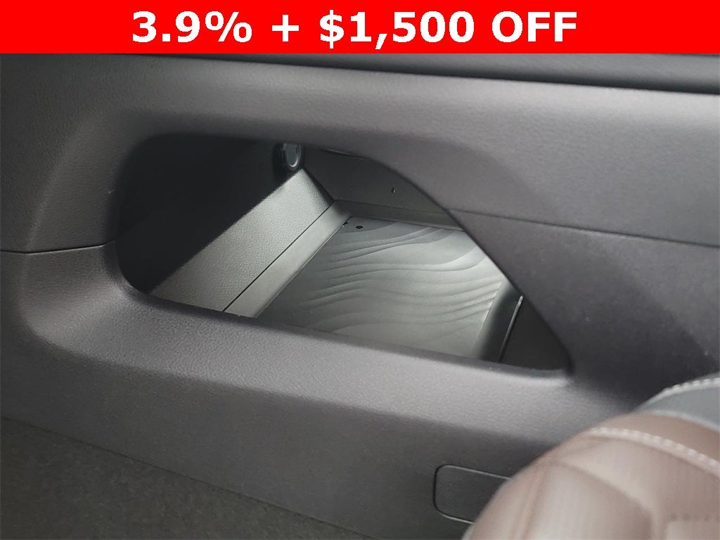 2025 Nissan Armada Platinum