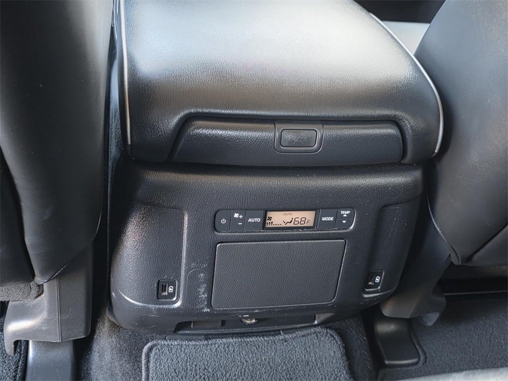 2023 INFINITI QX80 LUXE