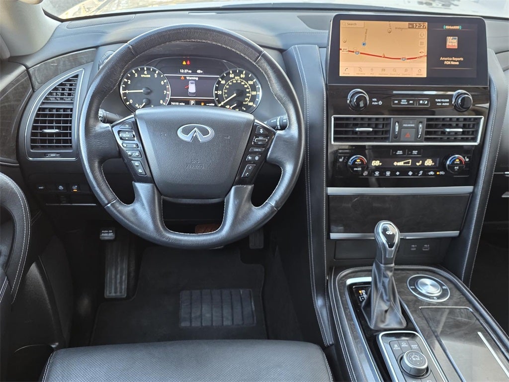 2023 INFINITI QX80 LUXE
