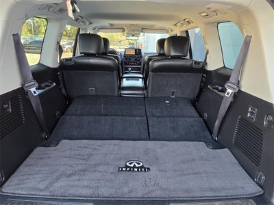 2023 INFINITI QX80 LUXE