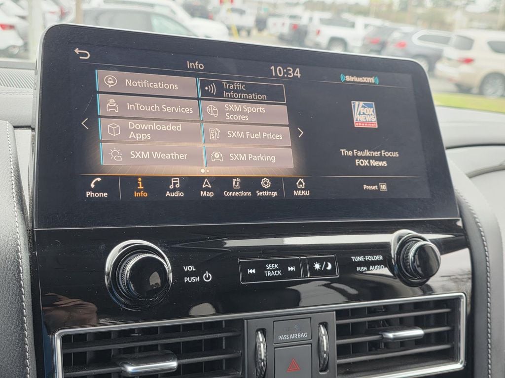 2024 INFINITI QX80 LUXE